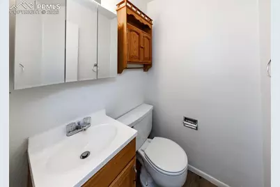 1174 Magnolia Street, Colorado Springs, CO 80907 - Photo 4