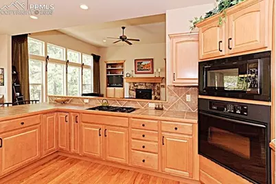 125 Ellsworth Street, Colorado Springs, CO 80906 - Photo 4