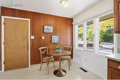 223 Crystal Hills Boulevard, Manitou Springs, CO 80829 - Photo 10