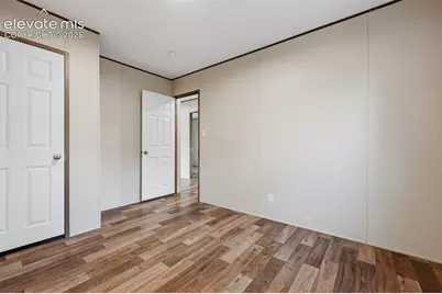 281 E Stewart Drive, Pueblo, CO 81007 - Photo 24