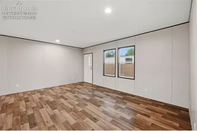 281 E Stewart Drive, Pueblo, CO 81007 - Photo 8