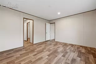 281 E Stewart Dr, Pueblo, CO 81007 - Photo 20