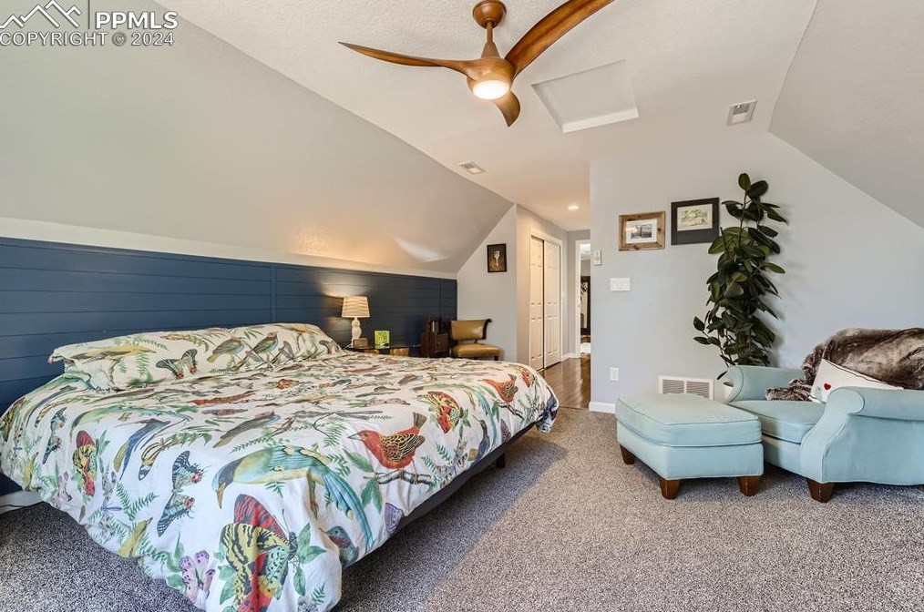 1501 Cucharras St, Colorado Springs CO 80904-4034 exterior