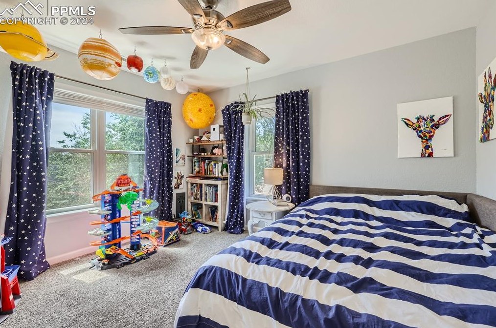 1501 Cucharras St, Colorado Springs CO 80904-4034 exterior