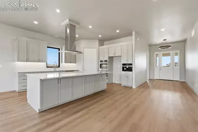 11475 Bison Meadows Court, Colorado Springs, CO 80908 - Photo 8