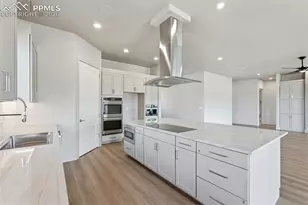 11475 Bison Mdws Ct, Colorado Springs, CO 80908 - Photo 12