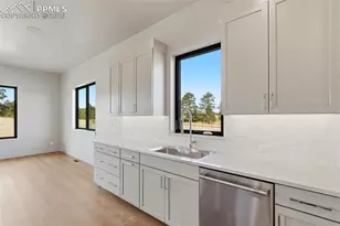 11475 Bison Mdws Ct, Colorado Springs, CO 80908 - Photo 16