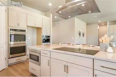 11475 Bison Meadows Court, Colorado Springs, CO 80908 - Photo 12