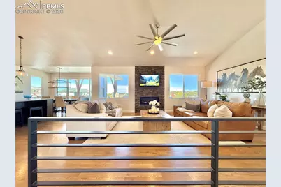 17364 Pond View Place, Colorado Springs, CO 80908 - Photo 4