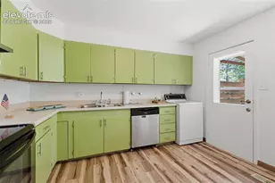 110 N Brentwood Dr, Colorado Springs, CO 80909 - Photo 10