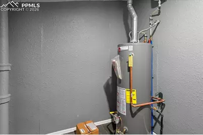 205 Cottonwood Street, Pueblo, CO 81004 - Photo 12