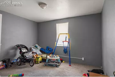 205 Cottonwood Street, Pueblo, CO 81004 - Photo 4