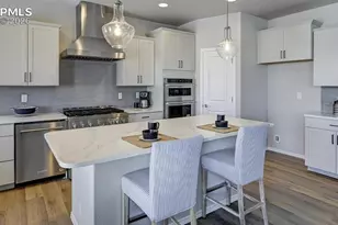 366 Hardstone Dr, Monument, CO 80132 - Photo 2