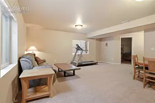 5473 Lion's Gate Ln, Colorado Springs, CO 80919 - Photo 34