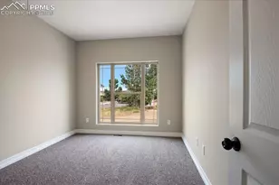 538 S Ferncliff Dr, Pueblo West, CO 81007 - Photo 20