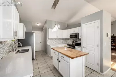 830 Winebrook Way, Fountain, CO 80817 - Photo 10