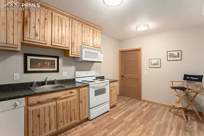 5771 Windridge Point, Colorado Springs, CO 80908 - Photo 30