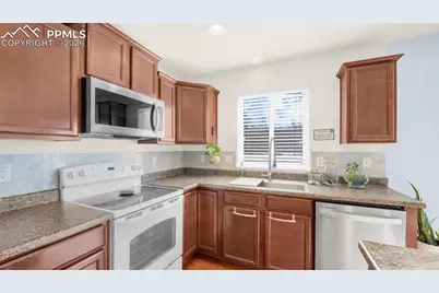 2456 Sierra Springs Drive, Colorado Springs, CO 80916 - Photo 16