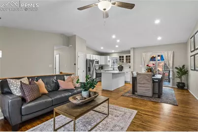 6635 Alberta Drive, Colorado Springs, CO 80918 - Photo 8