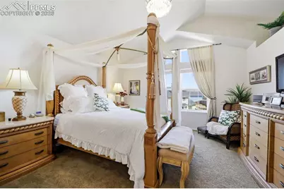 4135 Cherryvale Drive, Colorado Springs, CO 80918 - Photo 12
