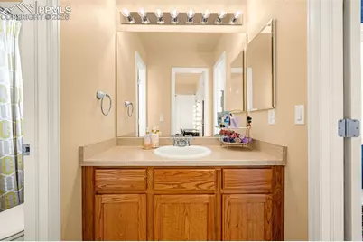 7713 Blue Vail Way, Colorado Springs, CO 80922 - Photo 28