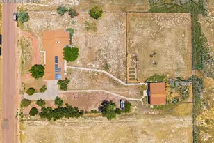 650 E Woodleaf Dr, Pueblo, CO 81007 - Photo 44