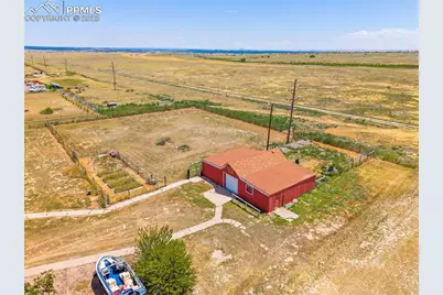 650 E Woodleaf Drive, Pueblo, CO 81007 - Photo 32