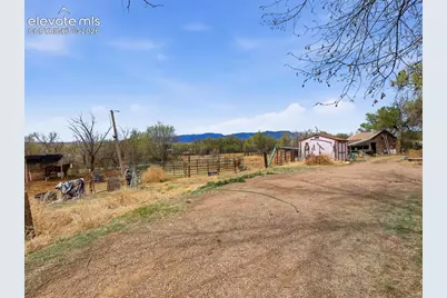 407 Fountain Mesa Road, Fountain, CO 80817 - Photo 32