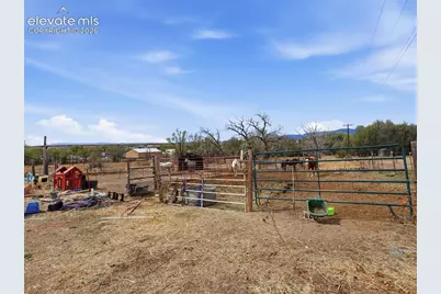 407 Fountain Mesa Road, Fountain, CO 80817 - Photo 40