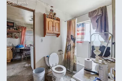 407 Fountain Mesa Road, Fountain, CO 80817 - Photo 26