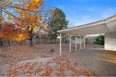 2133 Oakwood Lane, Pueblo, CO 81005 - Photo 8