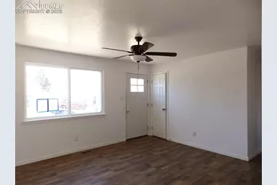 4018 Shelley Avenue, Colorado Springs, CO 80910 - Photo 4