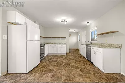 603 W Routt Avenue #A &amp; B, Pueblo, CO 81004 - Photo 8