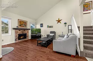 1846 Brookdale Dr, Colorado Springs, CO 80918 - Photo 6