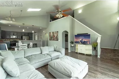 10604 Deer Meadow Circle, Colorado Springs, CO 80925 - Photo 12