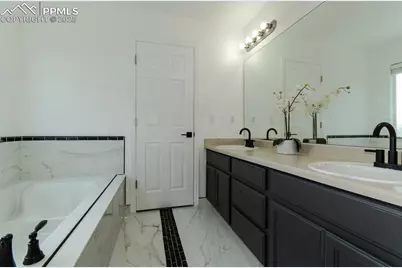 10604 Deer Meadow Circle, Colorado Springs, CO 80925 - Photo 16