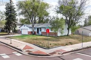 204 Byron Dr, Colorado Springs, CO 80910 - Photo 28