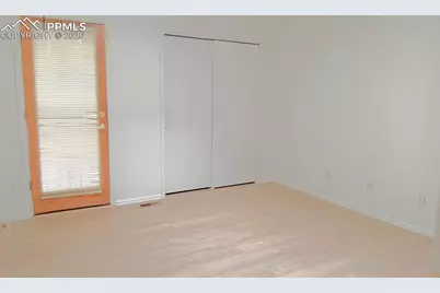 1048 Lutheran Way, Colorado Springs, CO 80915 - Photo 12