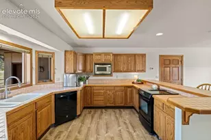 380 Scrub Oak Cir, Monument, CO 80132 - Photo 16