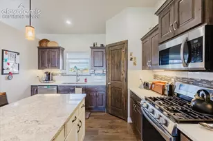 698 W McCulloch Blvd, Pueblo West, CO 81007 - Photo 10