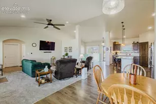 698 W McCulloch Blvd, Pueblo West, CO 81007 - Photo 14