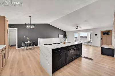 797 E Parkrose Drive, Pueblo, CO 81007 - Photo 12