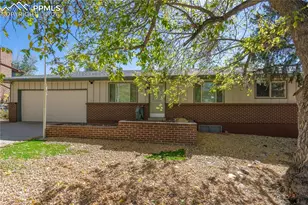 2855 El Capitan Dr, Colorado Springs, CO 80918 - Photo 2