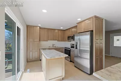 2855 El Capitan Drive, Colorado Springs, CO 80918 - Photo 6