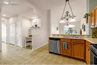 6588 Bethesda Point #A, Colorado Springs, CO 80918 - Photo 10