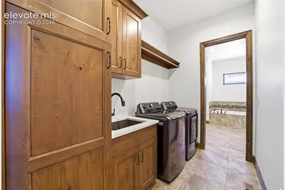 2716 Cathedral Rock View, Colorado Springs, CO 80904 - Photo 32