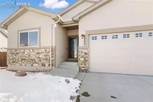 8255 Kenosha Dr, Colorado Springs, CO 80908 - Photo 2