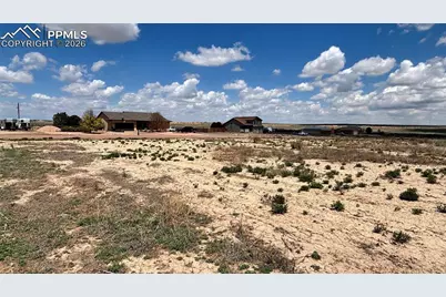 694 N Limon Drive, Pueblo West, CO 81007 - Photo 2