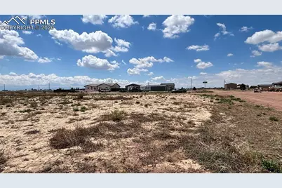 694 N Limon Drive, Pueblo West, CO 81007 - Photo 1