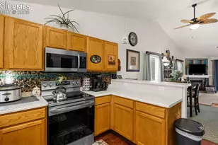 5904 Sonesta Dr, Colorado Springs, CO 80923 - Photo 16